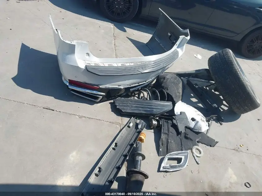 2021 CADILLAC ESCALADE 4WD PREMIUM LUXURY