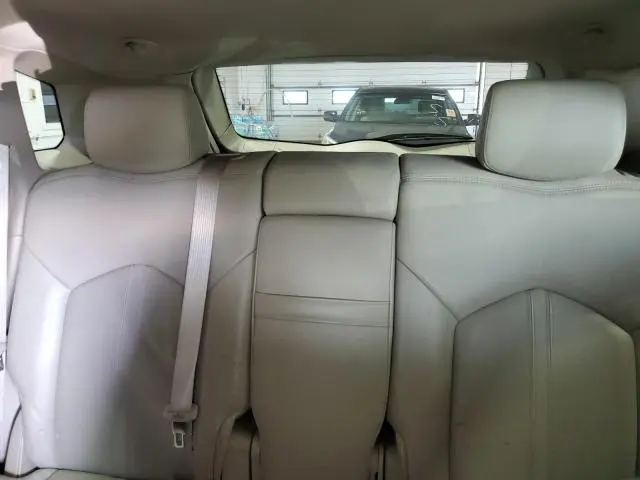 2011 CADILLAC SRX LUXURY COLLECTION  