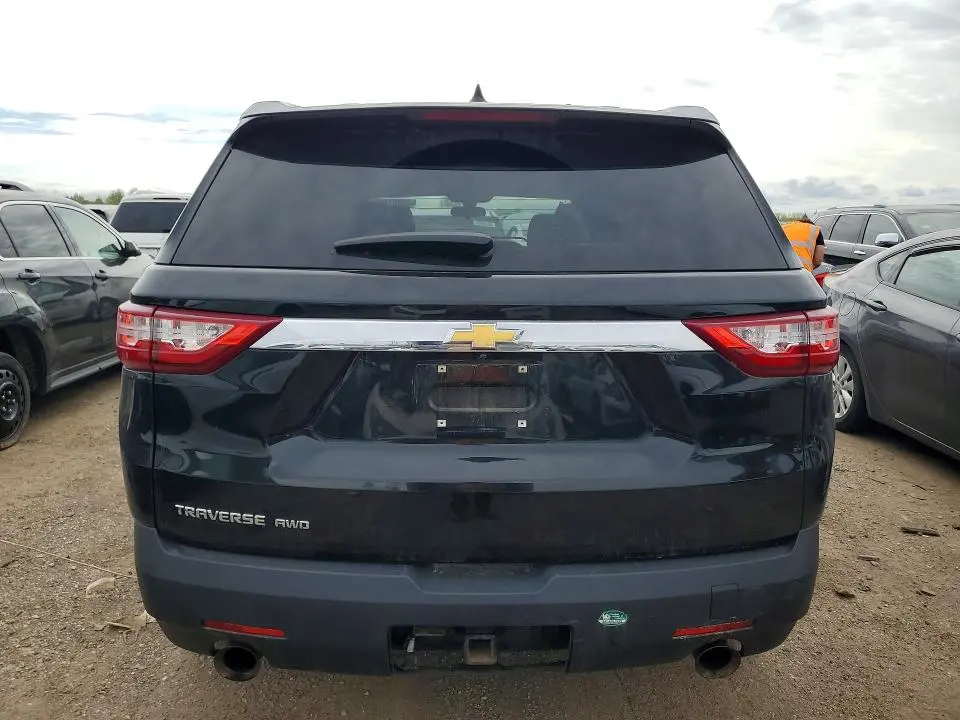 2020 CHEVROLET TRAVERSE LS  
