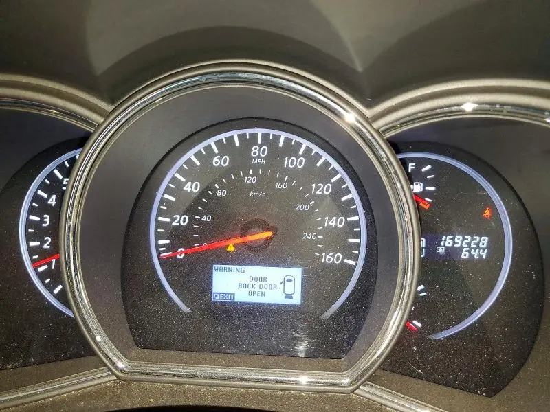 2011 NISSAN MURANO S  