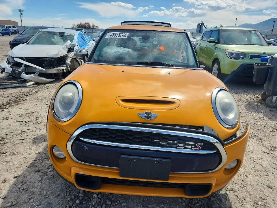 2015 MINI COOPER S  