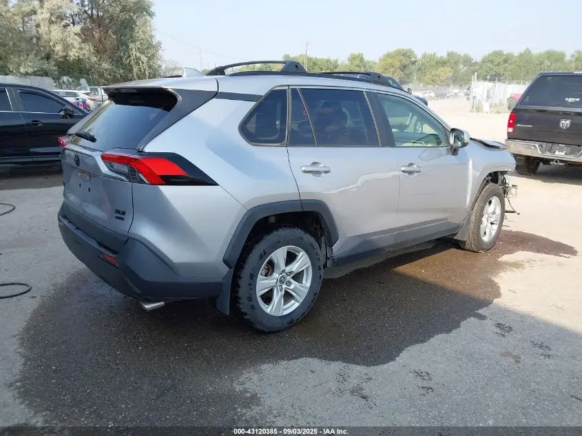 2019 TOYOTA RAV4 XLE