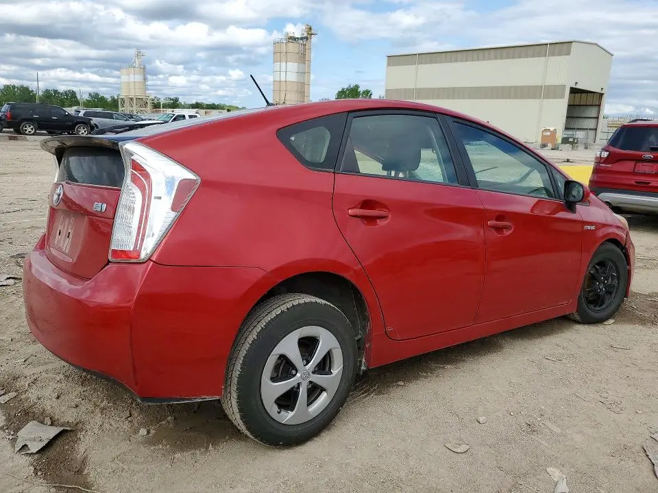 2013 TOYOTA PRIUS TWO  