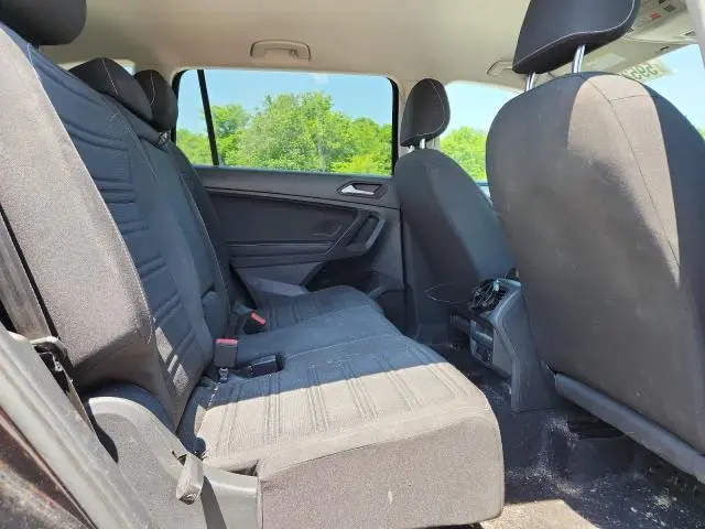 2022 VOLKSWAGEN TIGUAN S  