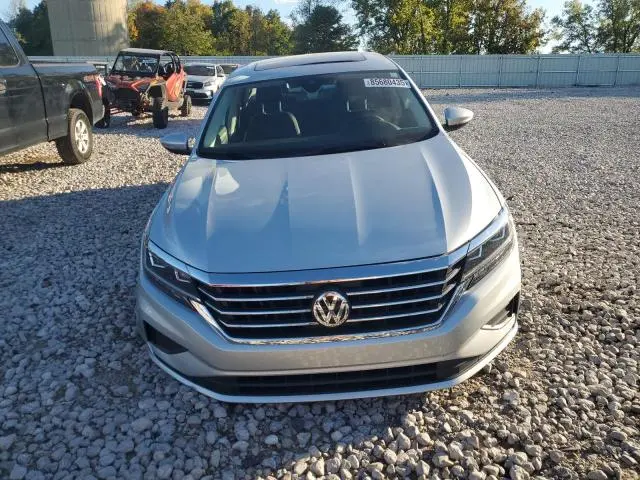 2021 VOLKSWAGEN PASSAT SE  