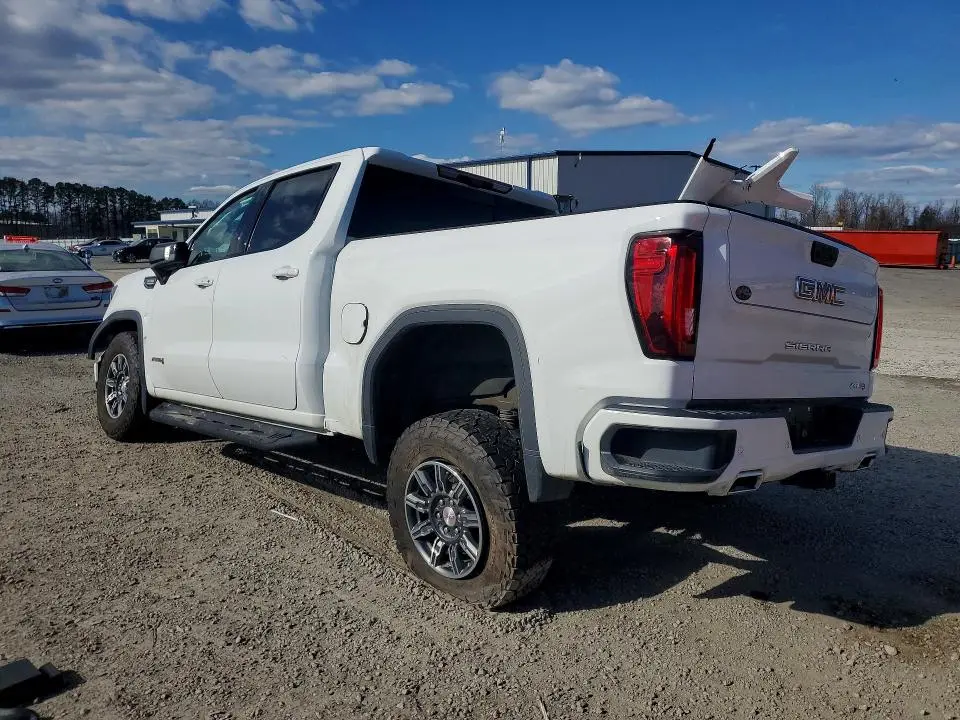 2024 GMC SIERRA K1500 AT4  