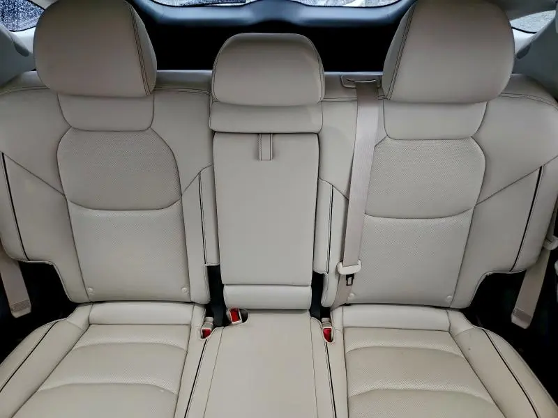 2023 GENESIS GV70 BASE  