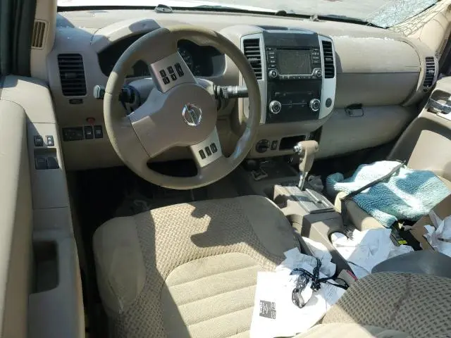 2017 NISSAN FRONTIER SV  