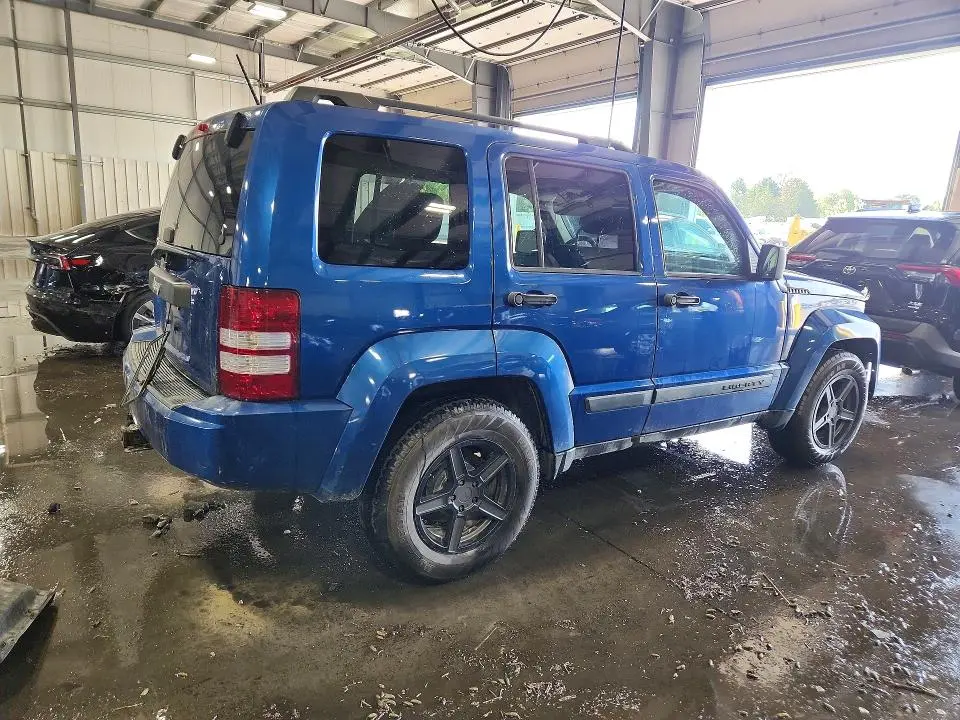 2010 JEEP LIBERTY SPORT  