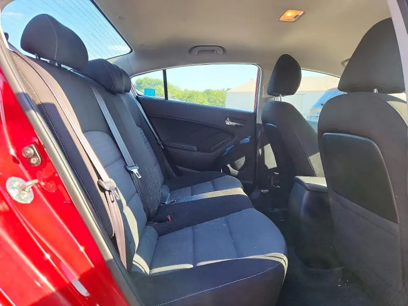 2017 KIA FORTE S  
