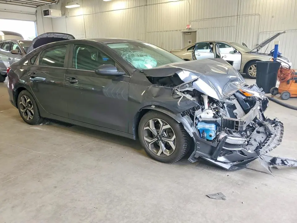 2019 KIA FORTE LXS  