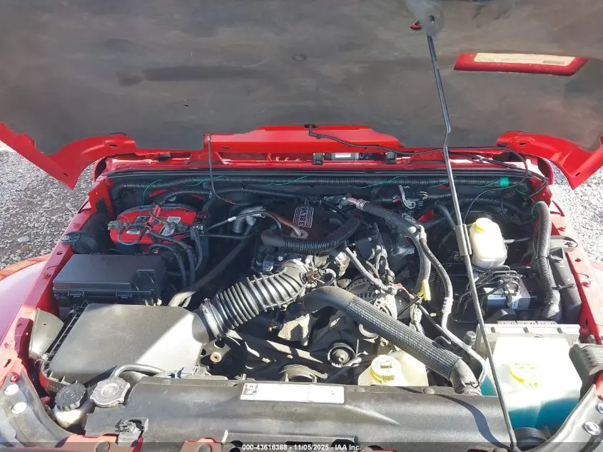 2011 JEEP WRANGLER SAHARA