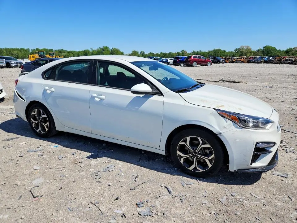 2019 KIA FORTE LXS  