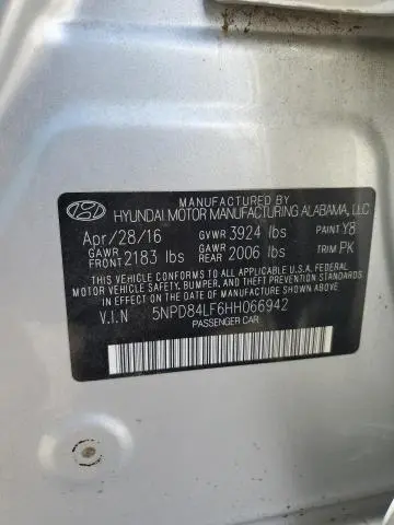 2017 HYUNDAI ELANTRA SE