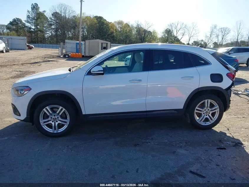 2023 MERCEDES-BENZ GLA 250  