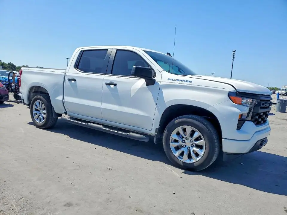 2025 CHEVROLET SILVERADO C1500 CUSTOM  