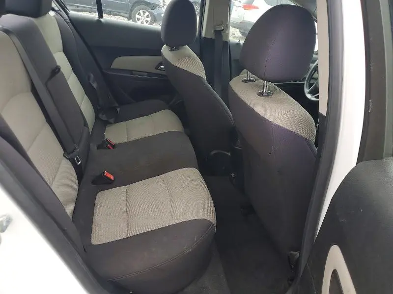 2012 CHEVROLET CRUZE LS  