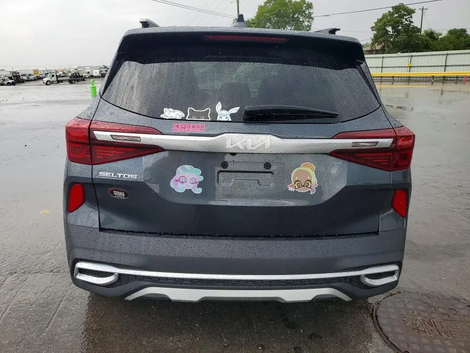 2023 KIA SELTOS S  