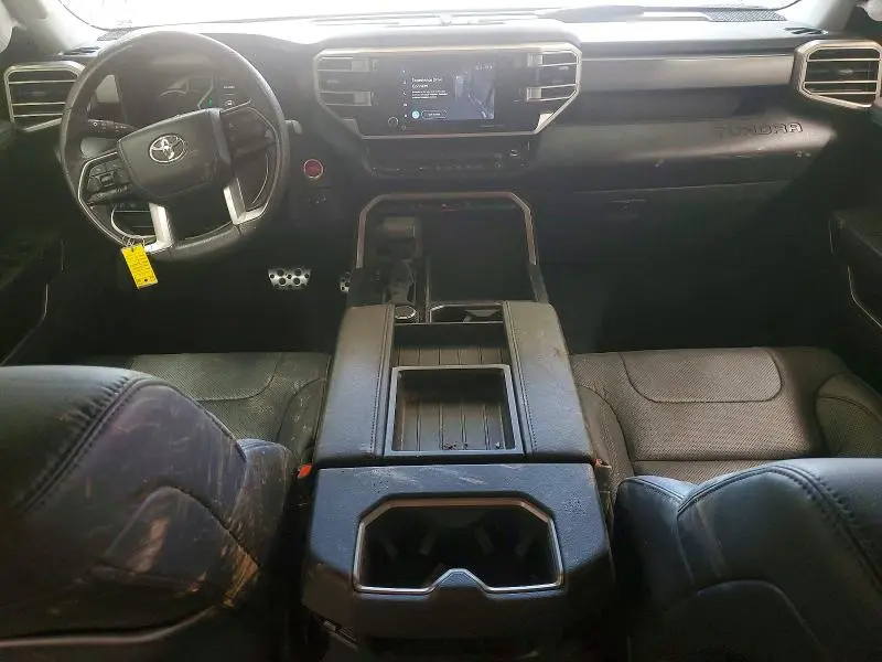 2023 TOYOTA TUNDRA SR5  