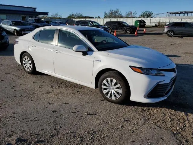 2021 TOYOTA CAMRY LE  