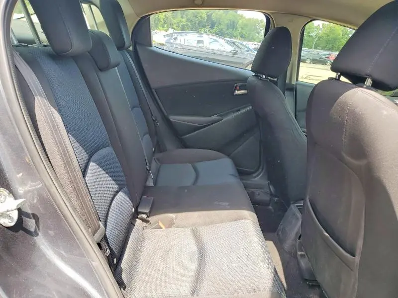 2017 TOYOTA YARIS   