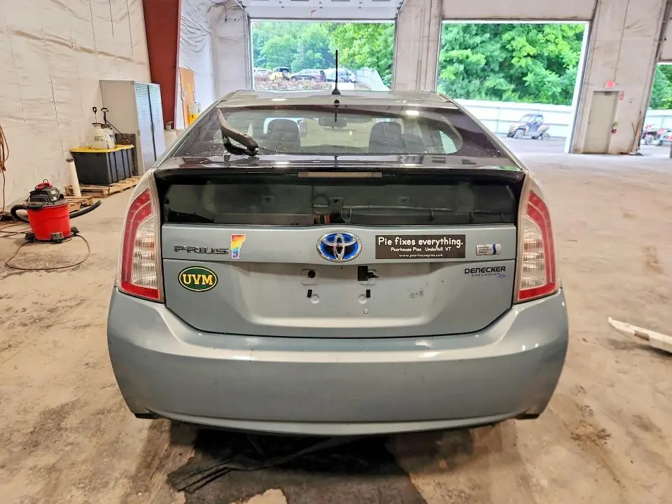 2014 TOYOTA PRIUS TWO  