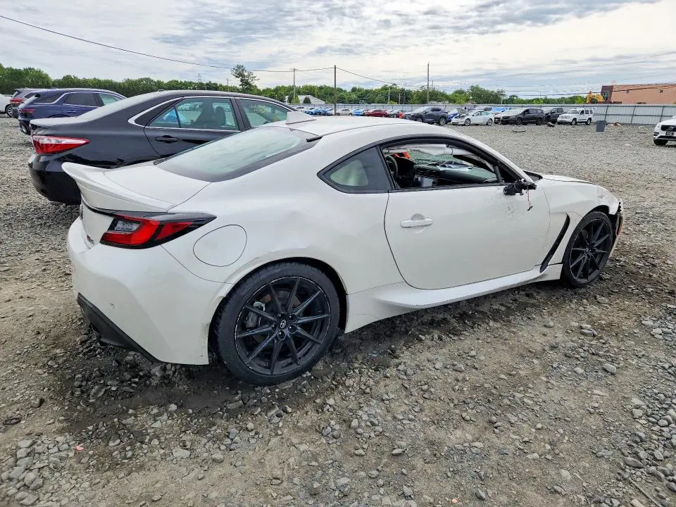 2025 TOYOTA GR 86 PREMIUM  