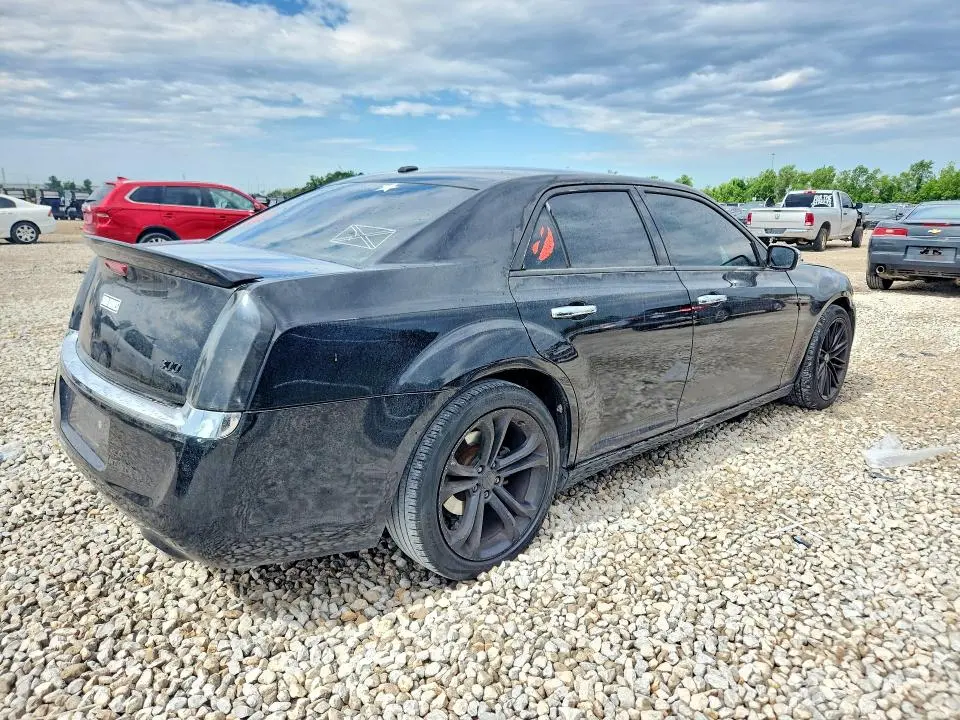 2012 CHRYSLER 300 LIMITED  