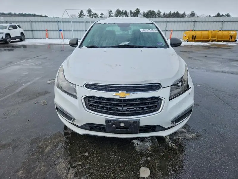 2015 CHEVROLET CRUZE LS  