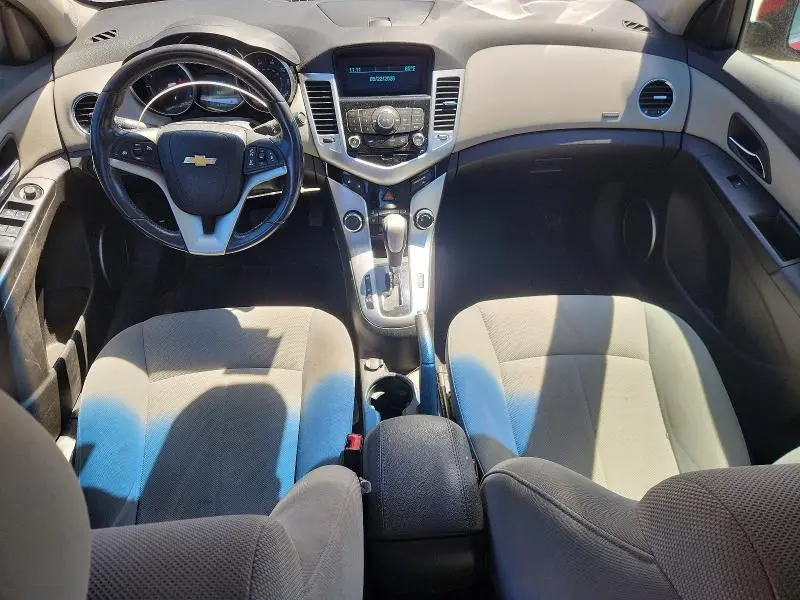2011 CHEVROLET CRUZE LT  