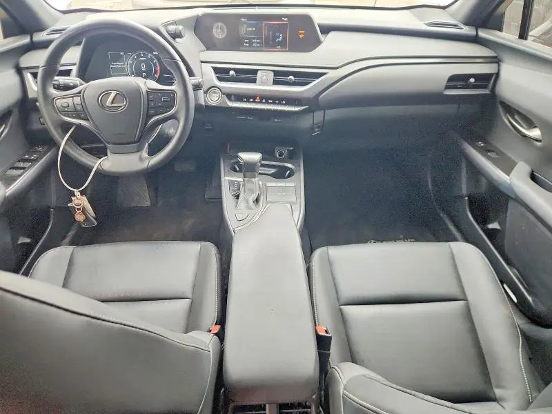 2022 LEXUS UX 200 BASE  