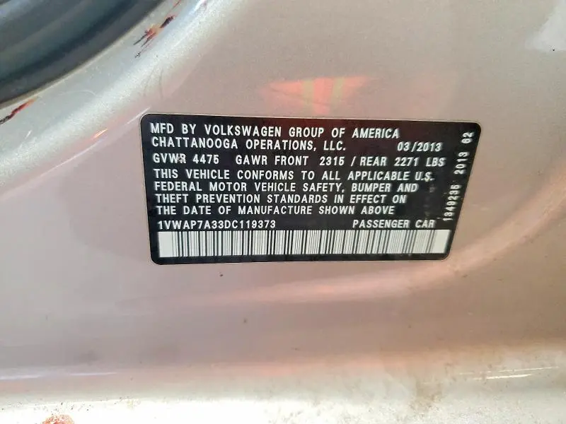 2013 VOLKSWAGEN PASSAT S  