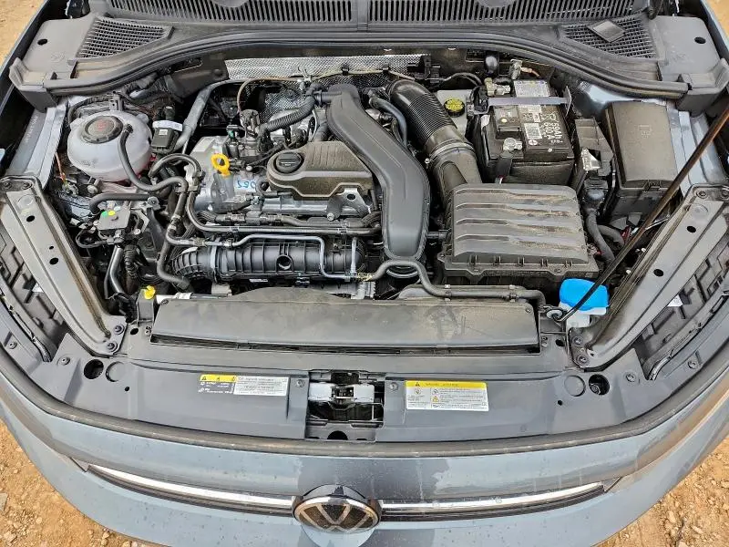 2025 VOLKSWAGEN JETTA SPORT  