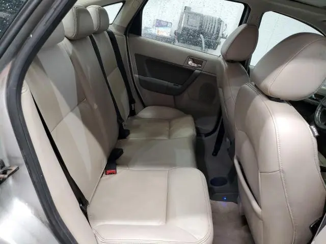 2010 FORD FOCUS SEL  