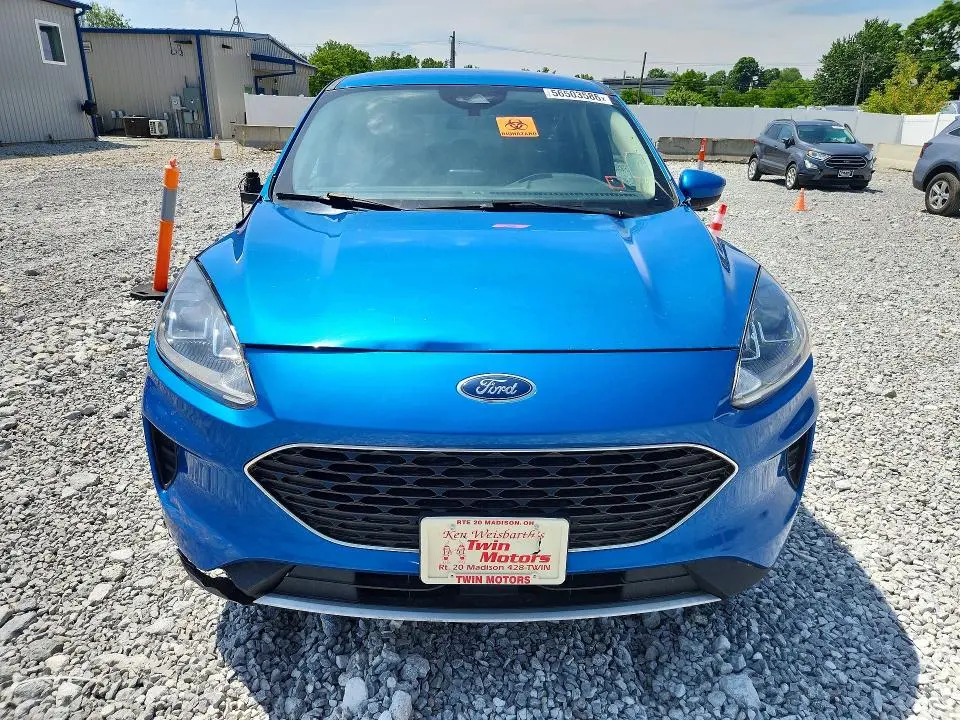 2020 FORD ESCAPE SE  