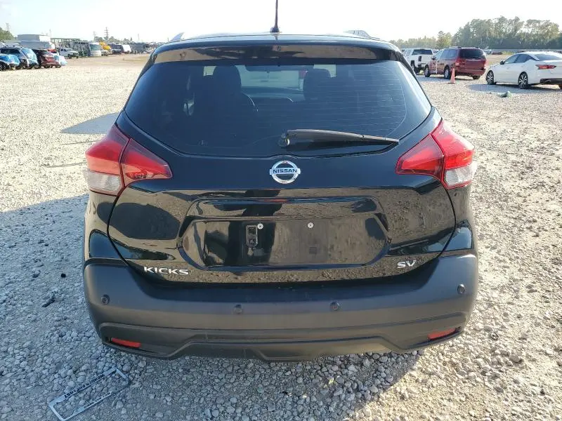 2020 NISSAN KICKS SV  