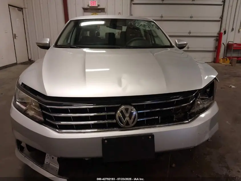 2017 VOLKSWAGEN PASSAT 1.8T S