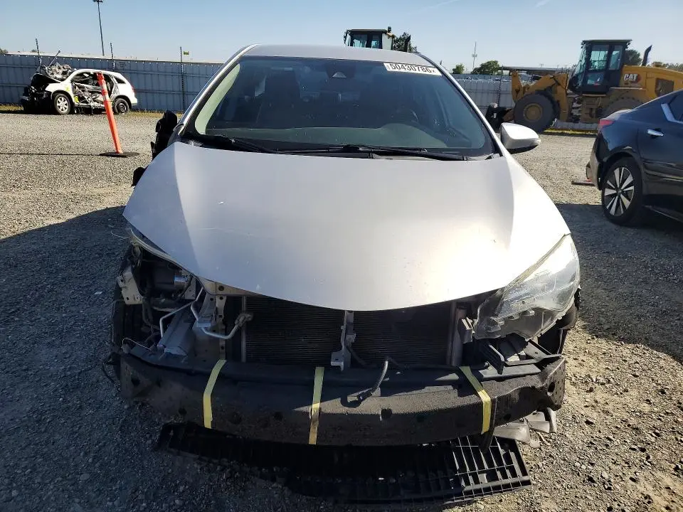 2017 TOYOTA COROLLA SE  