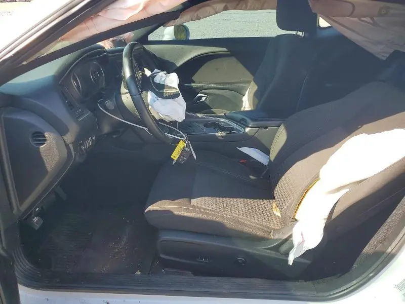2015 DODGE CHALLENGER SXT  
