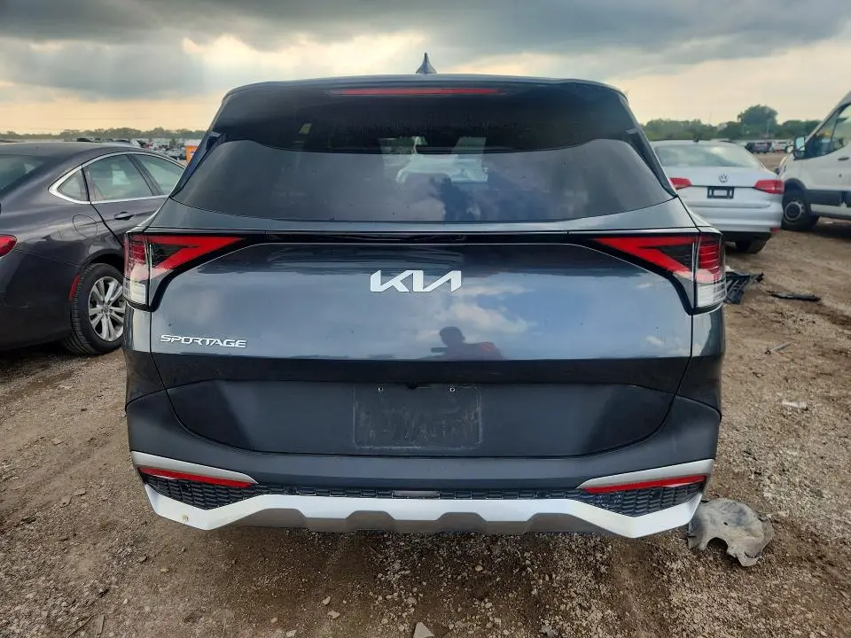 2023 KIA SPORTAGE LX  