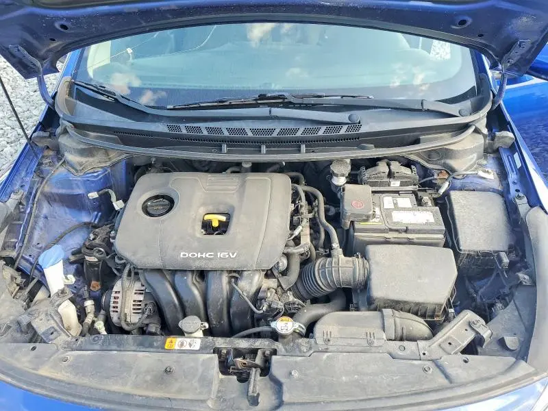 2017 KIA FORTE LX  