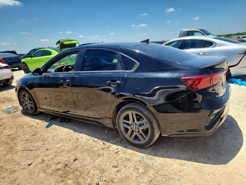 2021 KIA FORTE GT LINE  