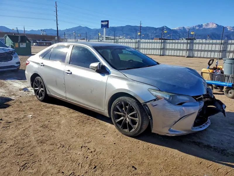 2015 TOYOTA CAMRY LE  