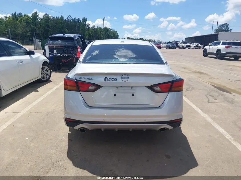 2025 NISSAN ALTIMA SV FWD