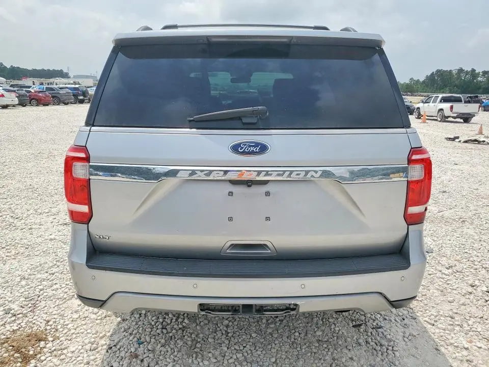 2020 FORD EXPEDITION XLT  