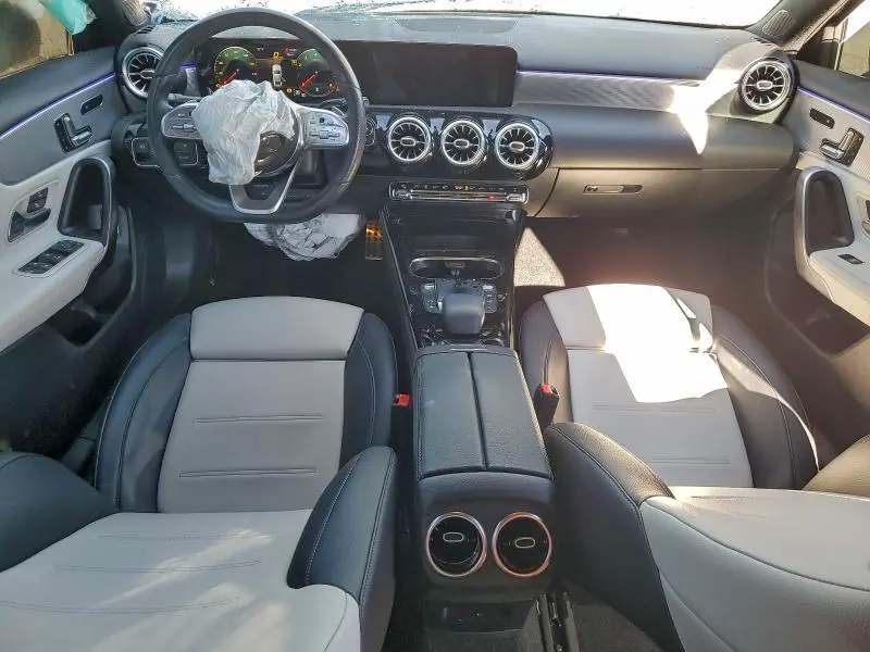 2021 MERCEDES-BENZ A 220  