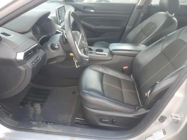 2022 NISSAN ALTIMA SR  