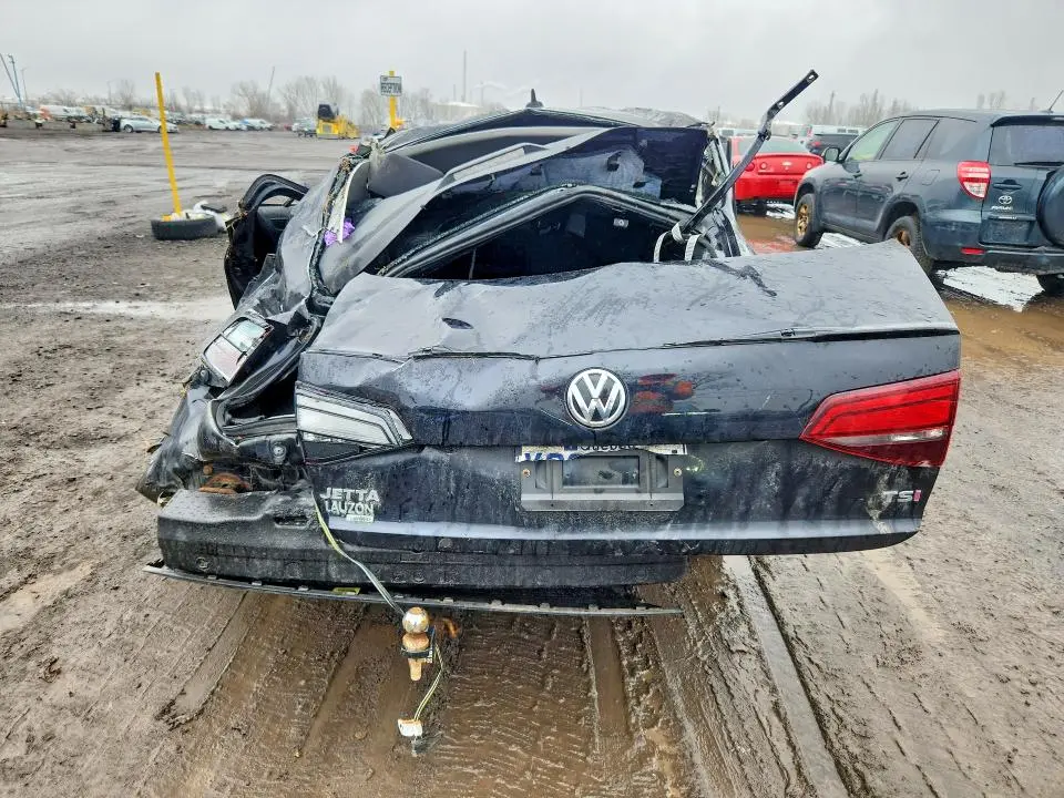 2017 VOLKSWAGEN JETTA SE  