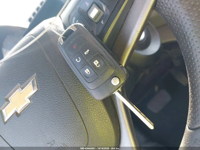 2013 CHEVROLET SONIC LT AUTO