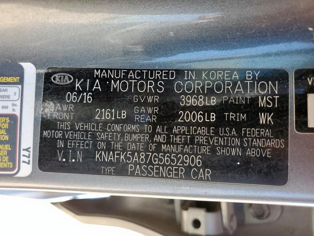 2016 KIA FORTE LX  